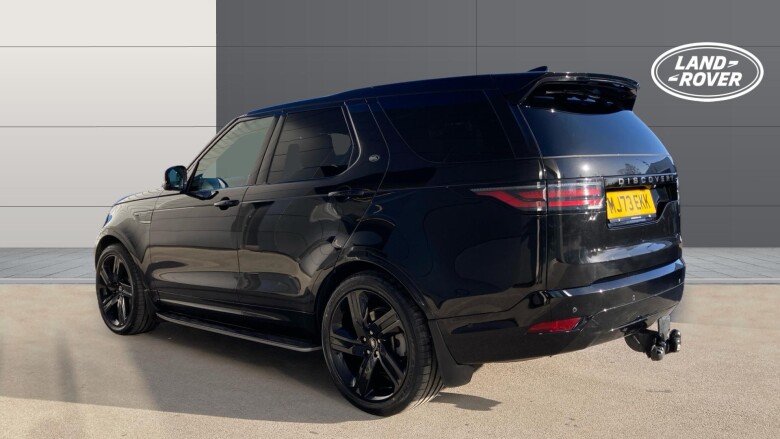 Land Rover Discovery 3.0 D300 Dynamic SE 5dr Auto Diesel Station Wagon